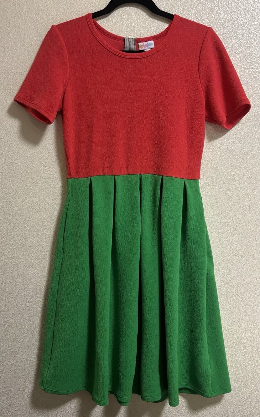 LuLaRoe Amelia Dress Size M Red Green Dress Up Dapper Day Cosplay Strawberry